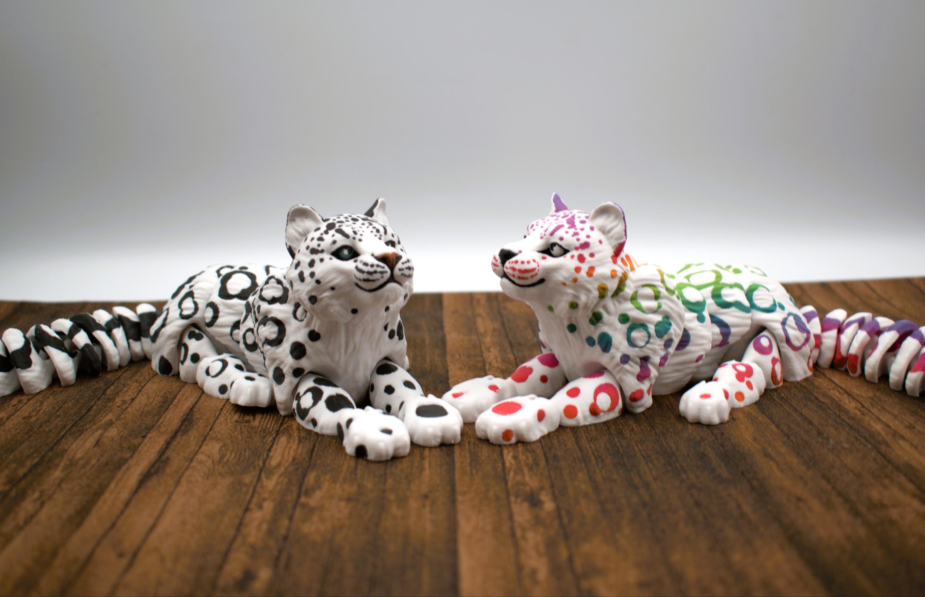 Articulated Snow Leopard